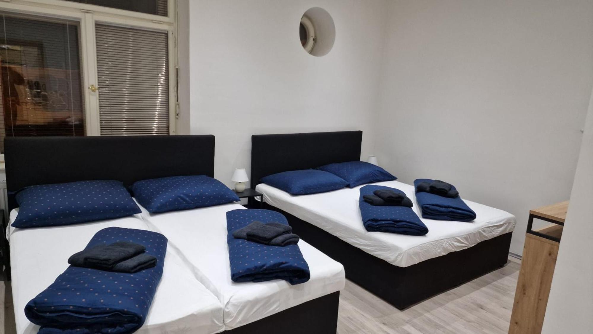Apartment Flora - Late Check-Out At Noon 12 O Clock For Free Bratislava Exterior photo