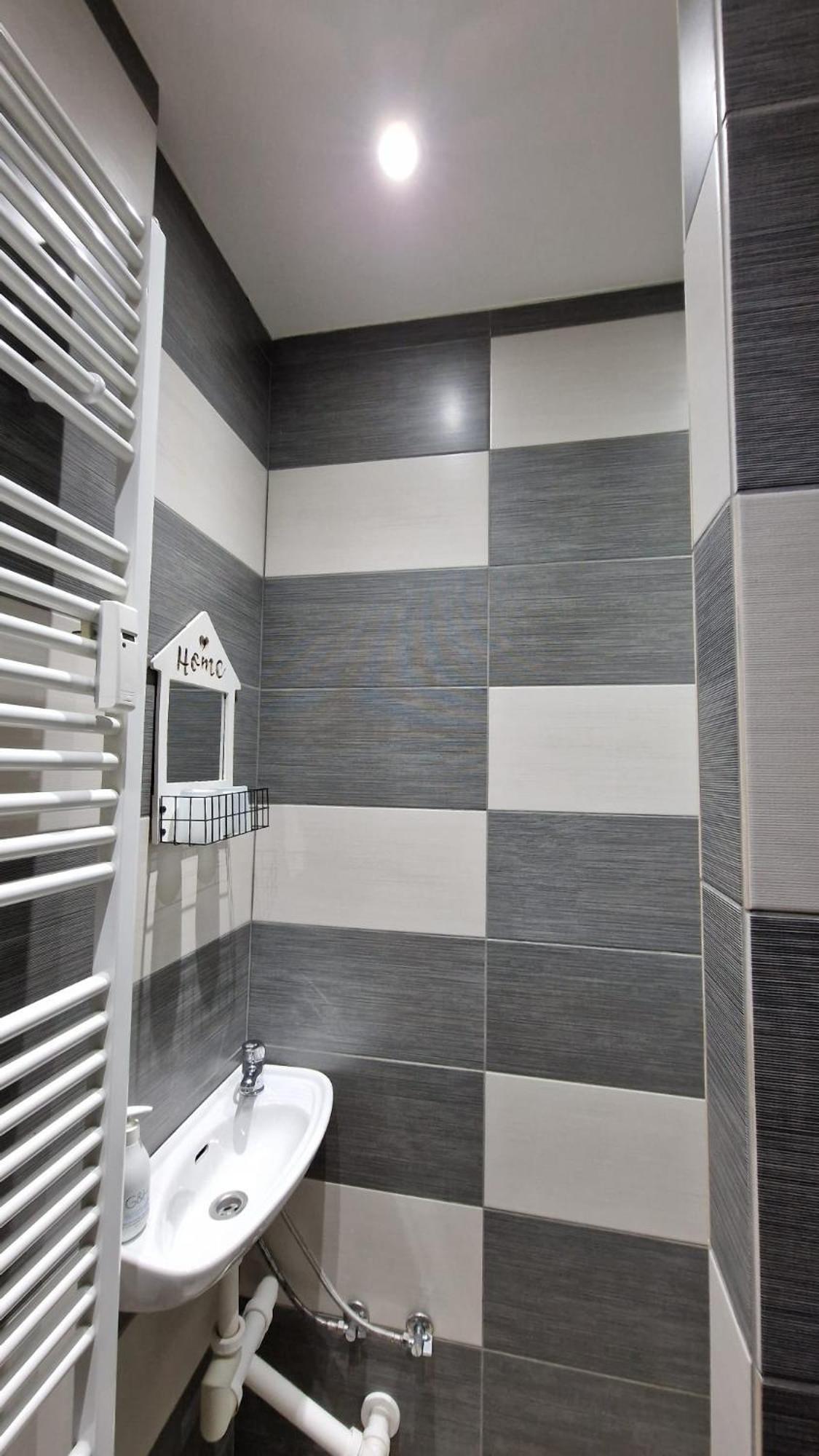 Apartment Flora - Late Check-Out At Noon 12 O Clock For Free Bratislava Exterior photo